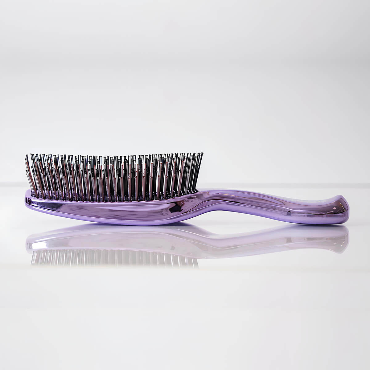 Расческа для волос средней жесткости с чехлом Scalp Brush World Premium Long Purple — изображение 4