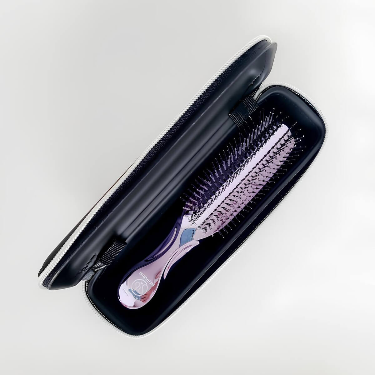 Расческа для волос средней жесткости с чехлом Scalp Brush World Premium Long Purple — изображение 5